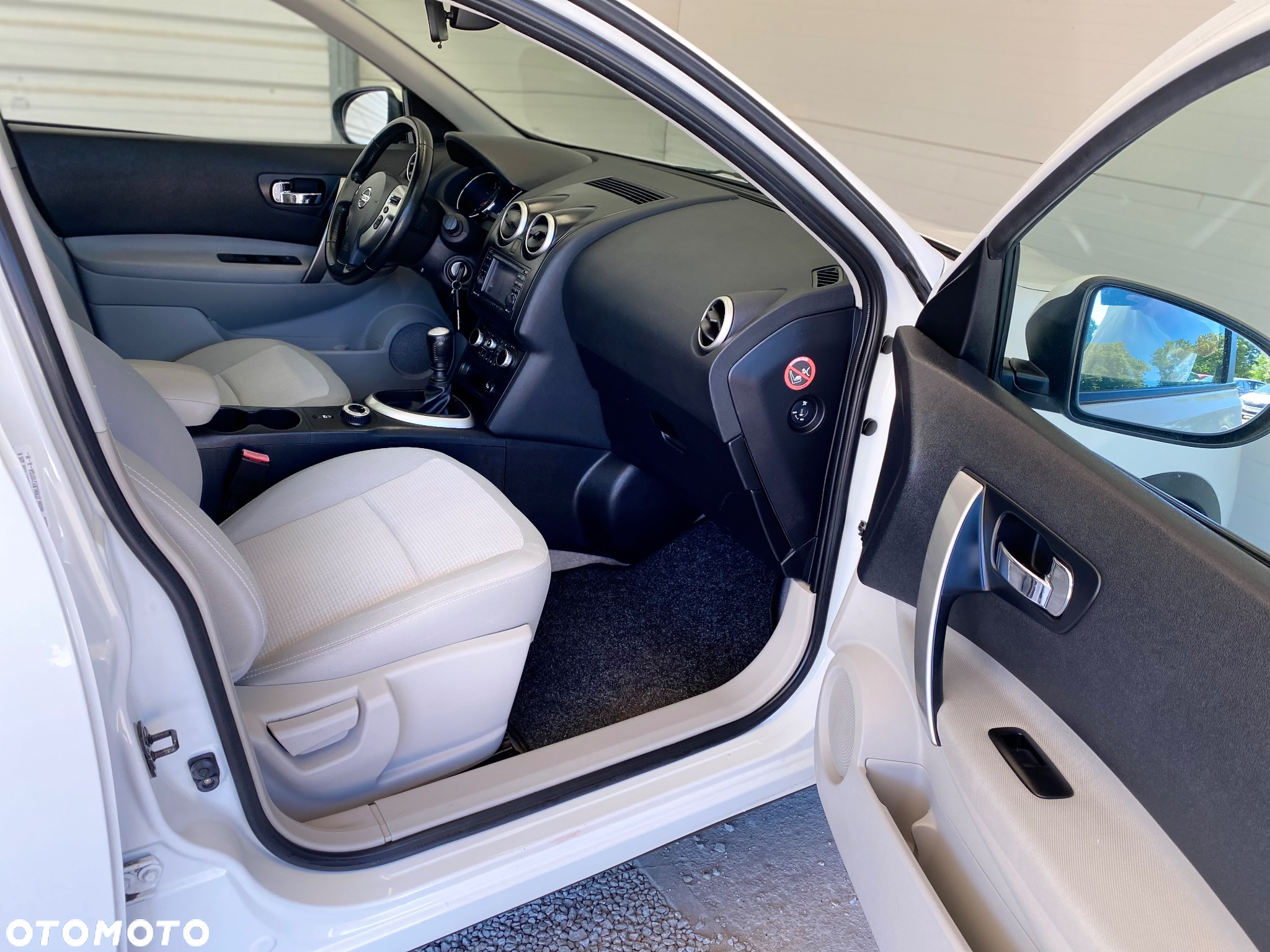 Nissan Qashqai 1.6 dCi 4x4 Tekna - 16