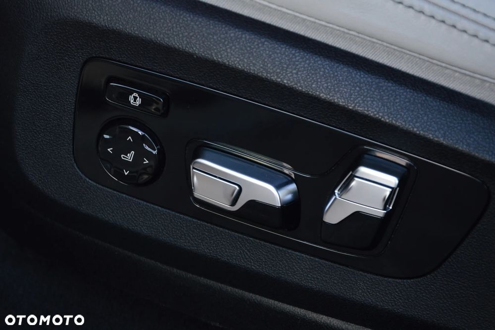 BMW X6 - 14