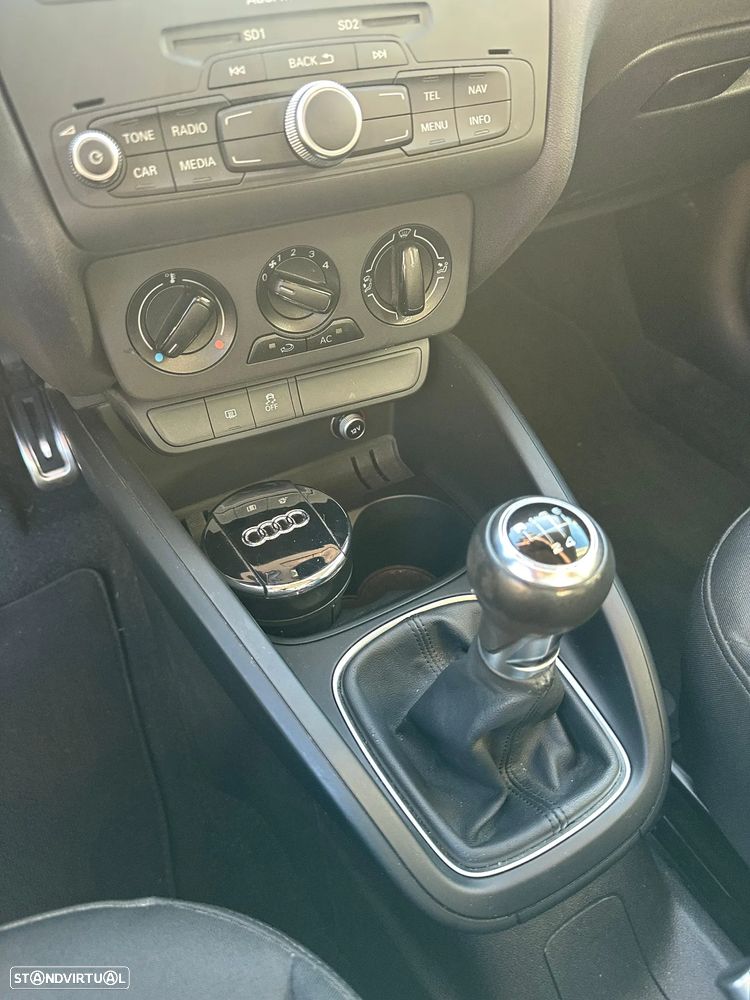 Audi A1 1.6 TDI Sport Edition S-line - 9