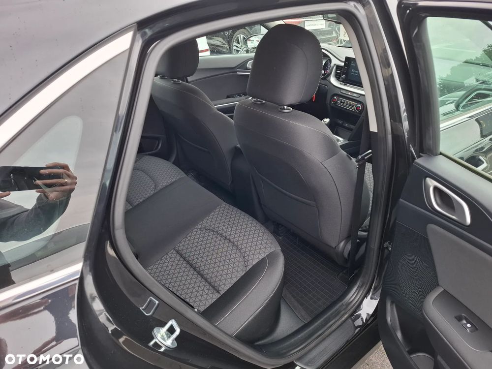 Kia Ceed 1.4 T-GDI M - 7