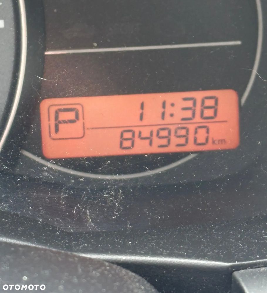 Nissan Micra - 8