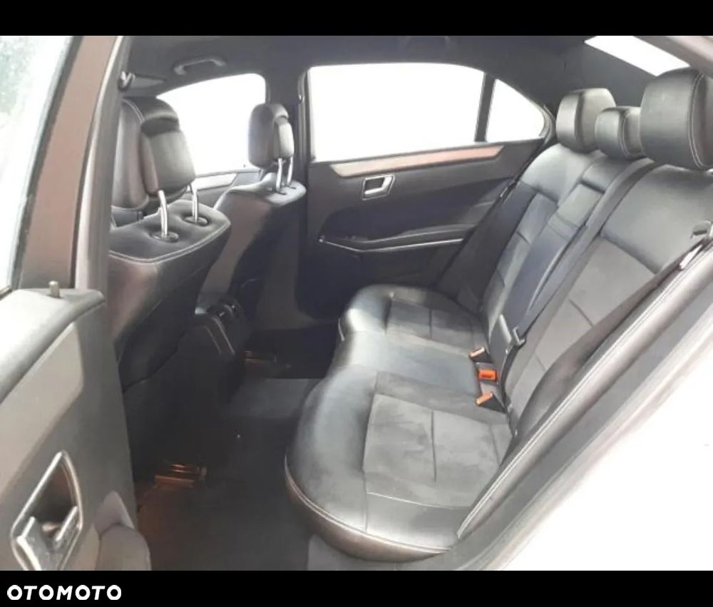 Mercedes-Benz Klasa E 250 CDI 7G-TRONIC - 3
