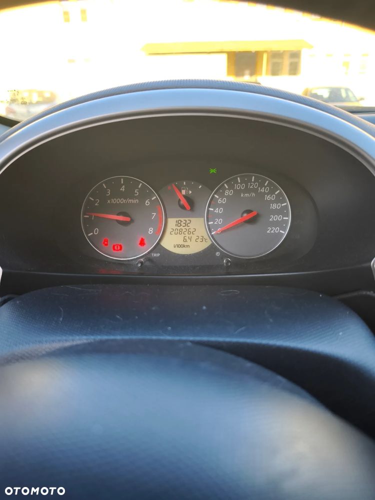 Nissan Micra 1.2 Visia - 9