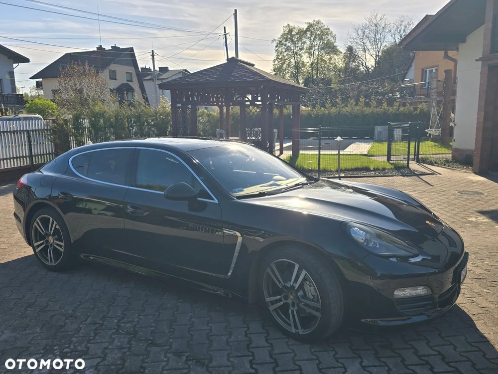 Porsche Panamera 4S - 14