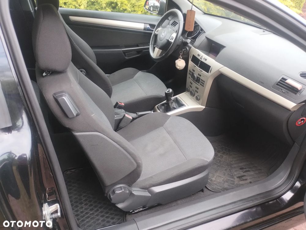 Opel Astra - 4