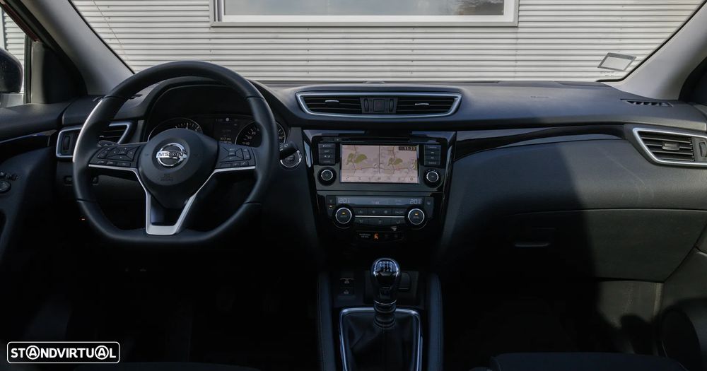 Nissan Qashqai 1.3 DIG-T N-Connecta J18 - 6