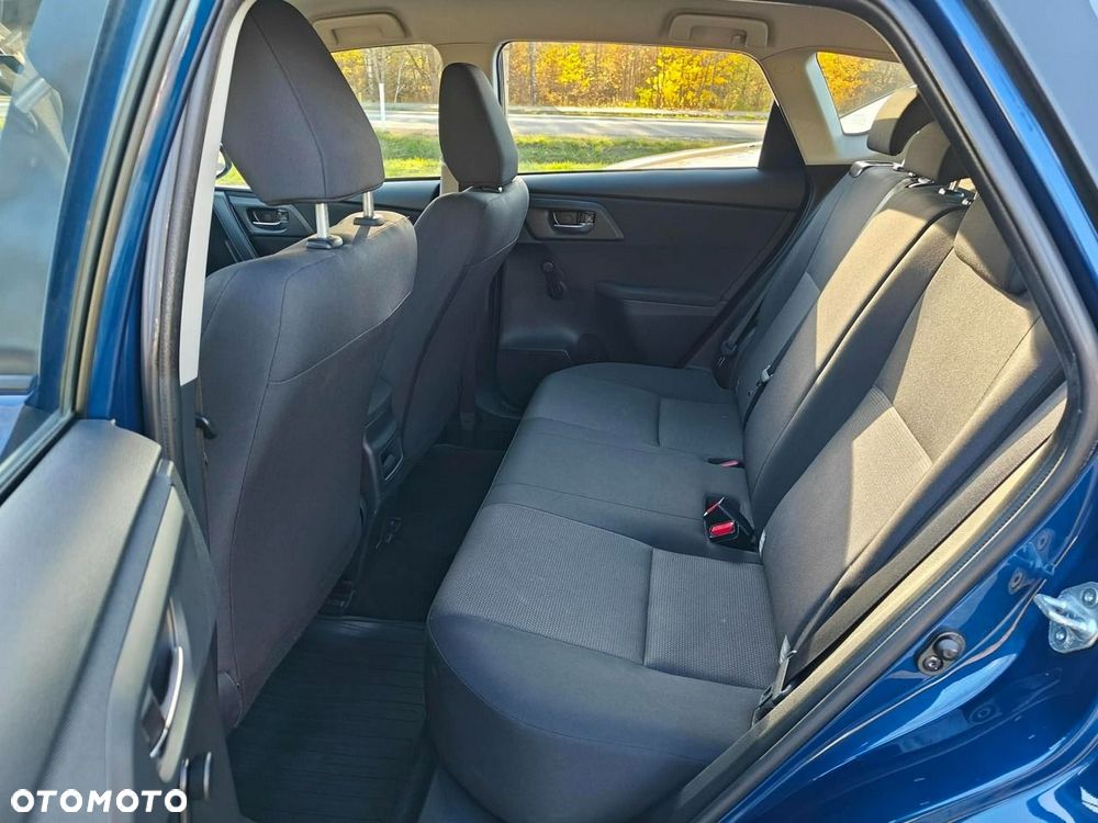 Toyota Auris - 14