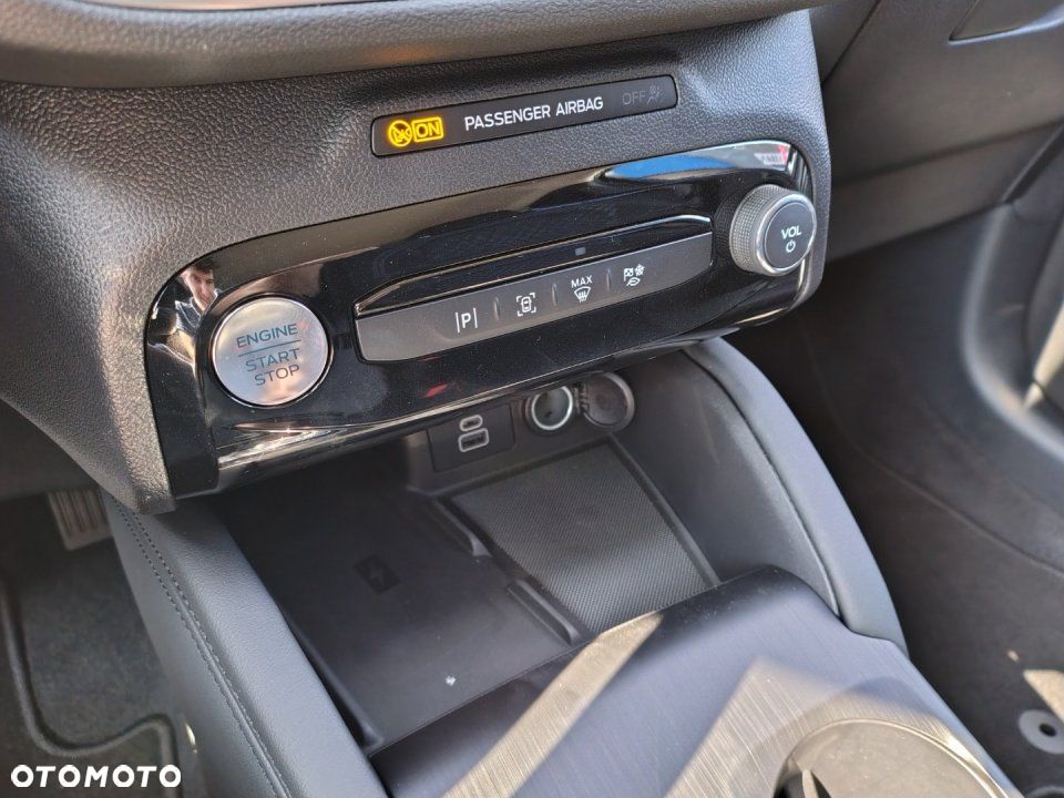 Ford Kuga - 20