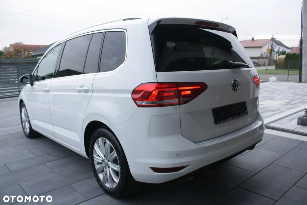 Volkswagen Touran 2.0 TDI SCR (BlueMotion Technology) Highline - 17