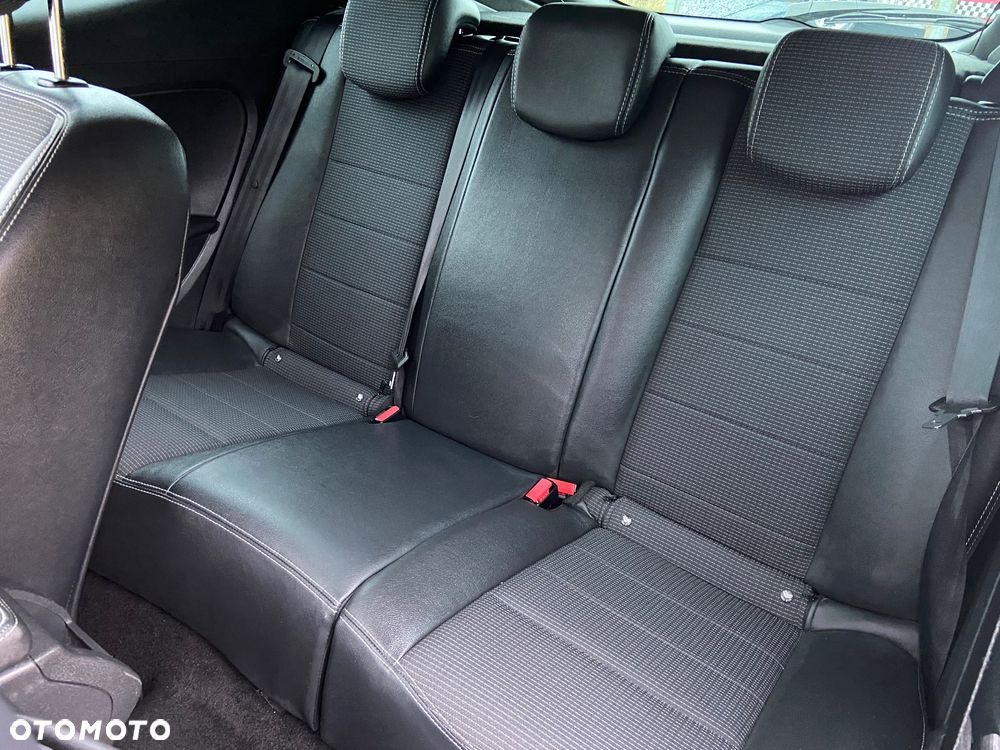 Renault Megane 1.6 dCi Energy Limited - 31