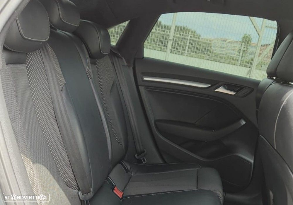 Audi A3 Limousine 1.6 TDI S-line - 16