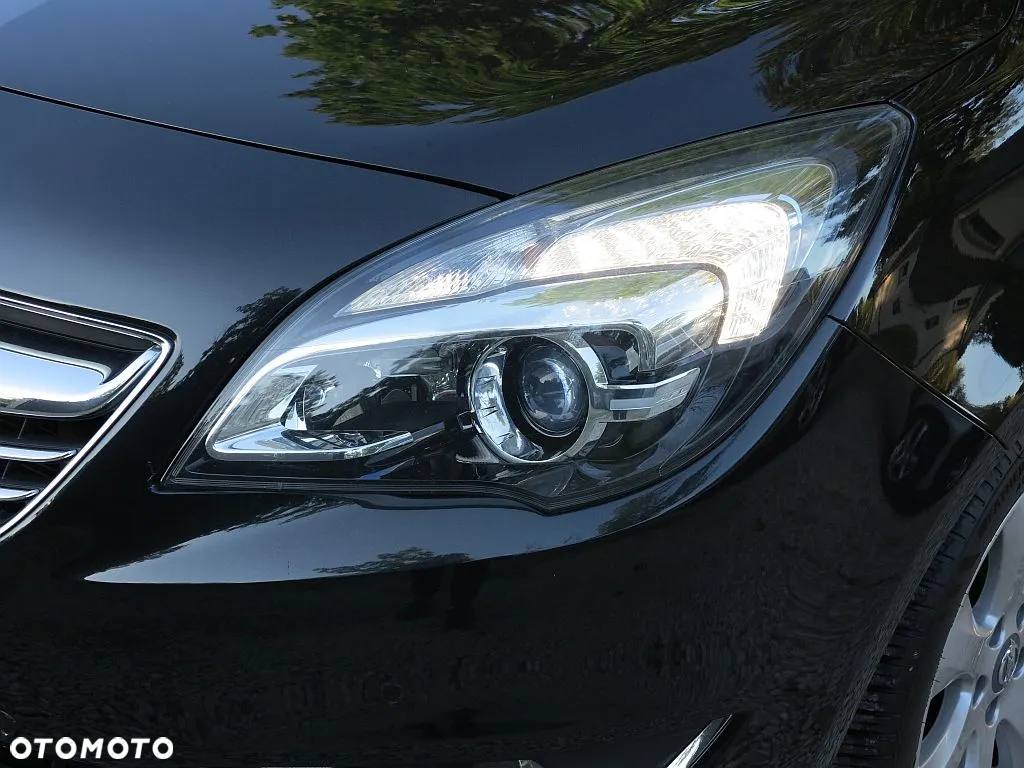 Opel Meriva 1.4 T Cosmo - 24