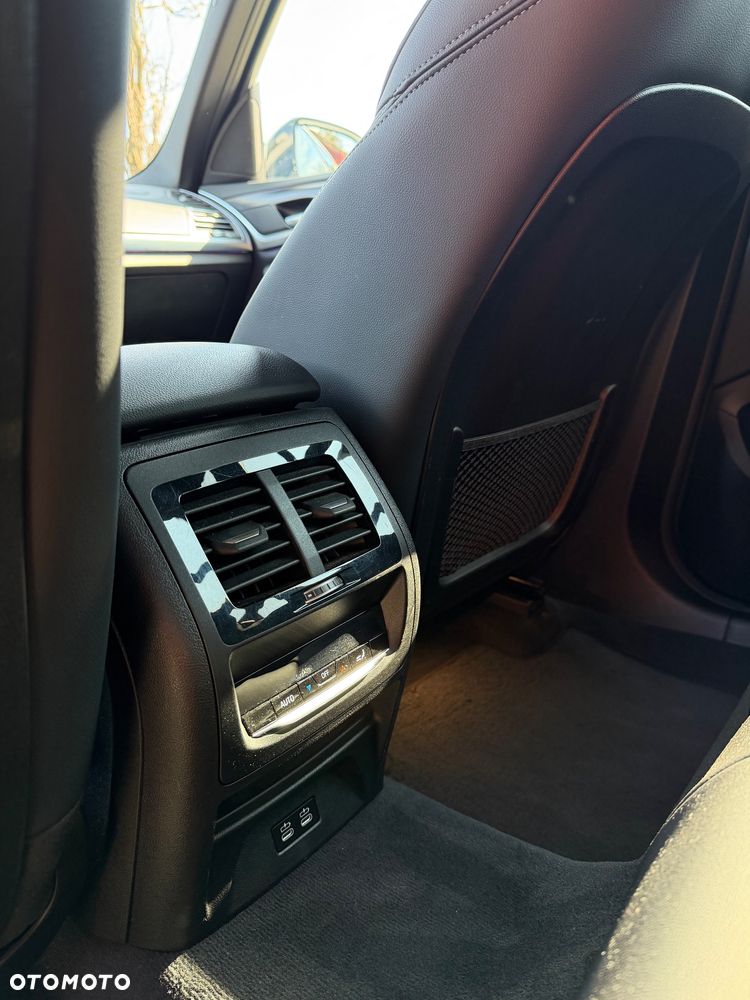 BMW X3 xDrive20d - 14