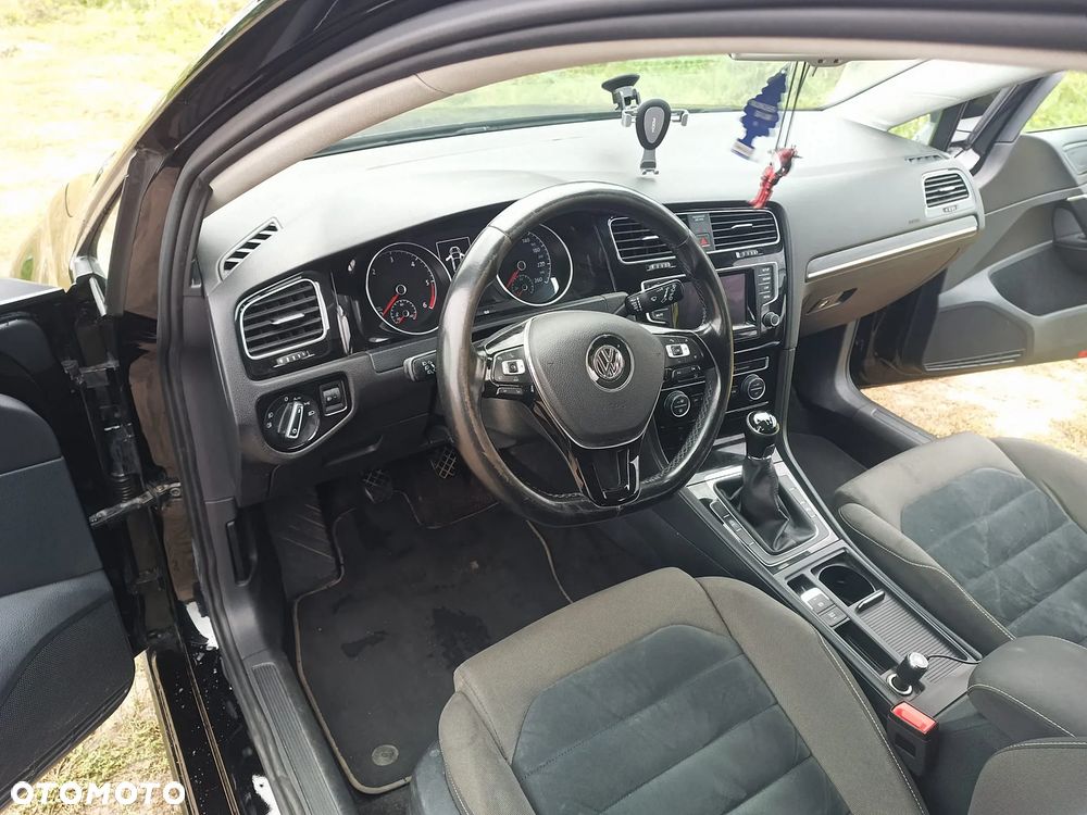 Volkswagen Golf 1.6 TDI BMT Highline - 10