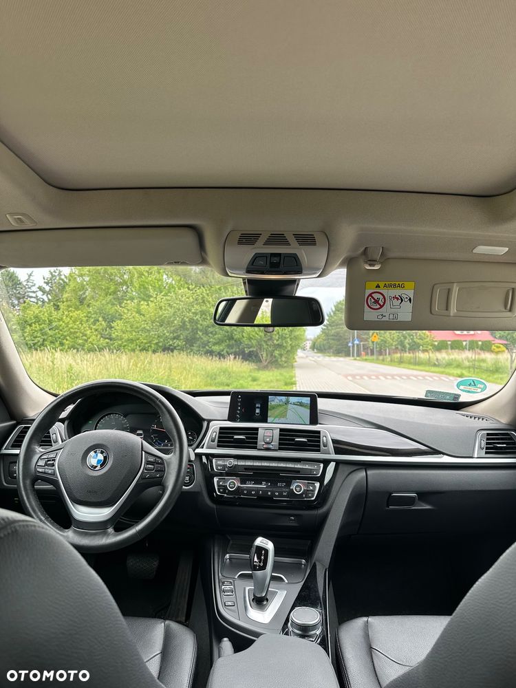 BMW 3GT 320d xDrive Luxury Line - 18