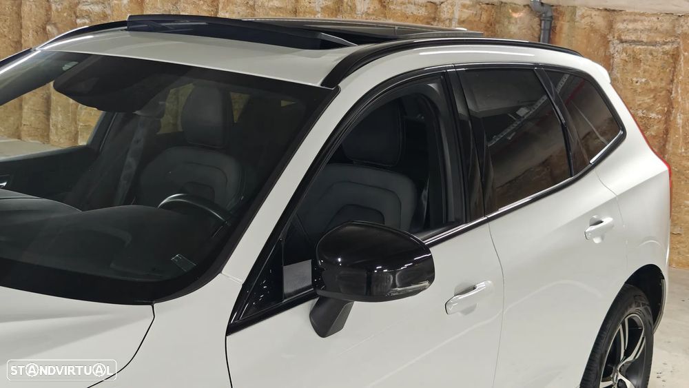 Volvo XC 60 2.0 T8 PHEV R-Design AWD - 14