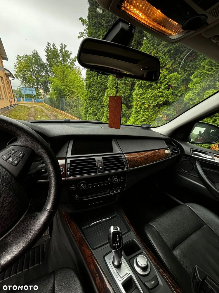 BMW X5 3.0si - 4