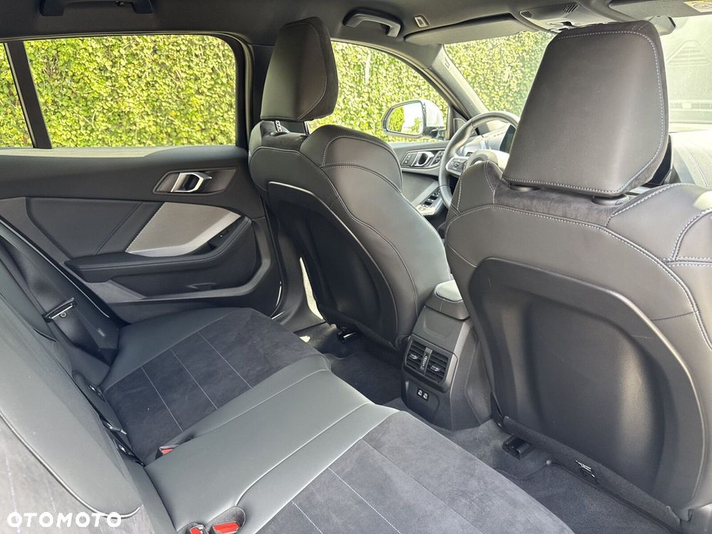 BMW Seria 1 - 24