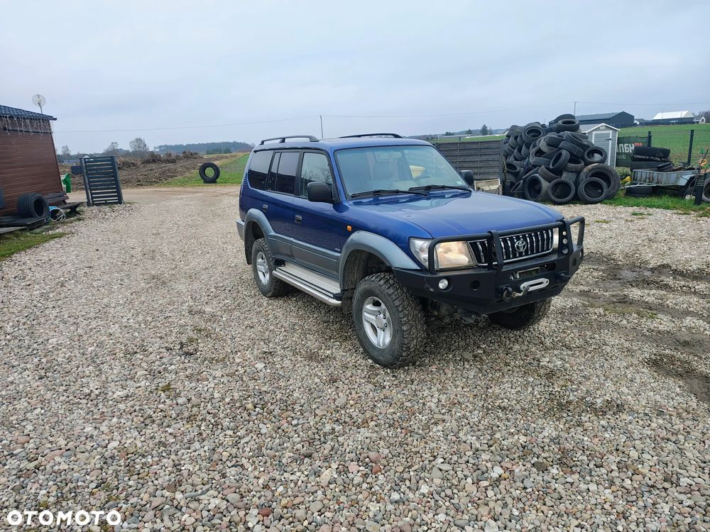 Toyota Land Cruiser - 3