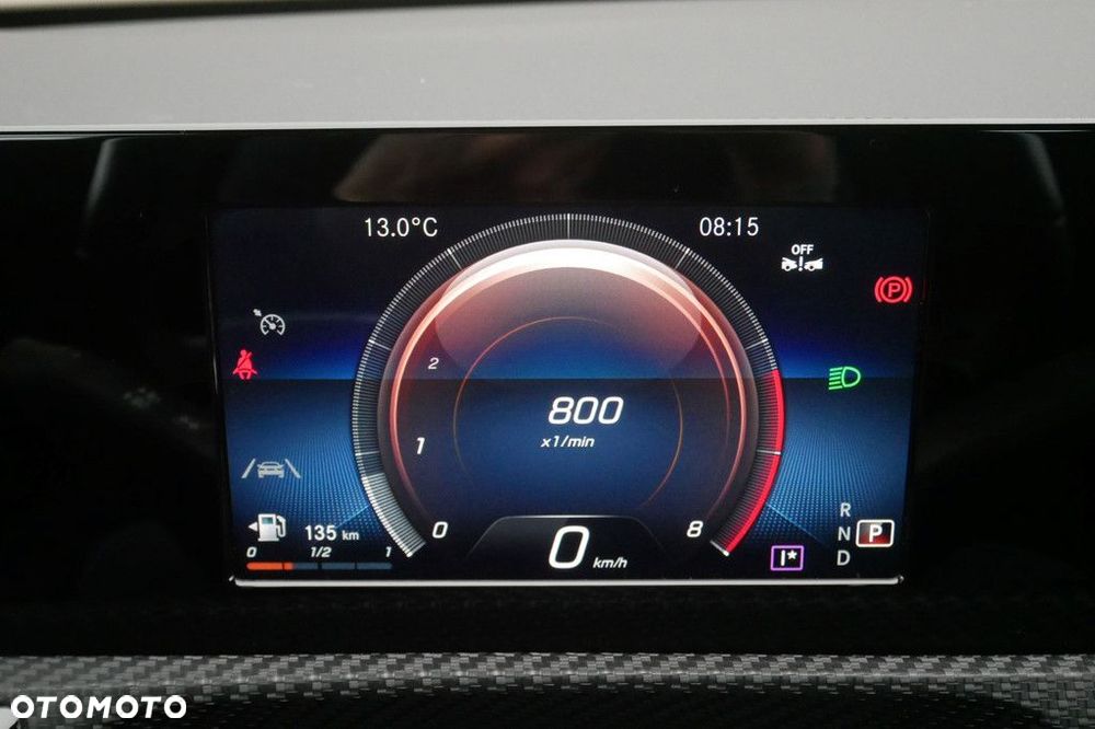 Mercedes-Benz CLA - 9