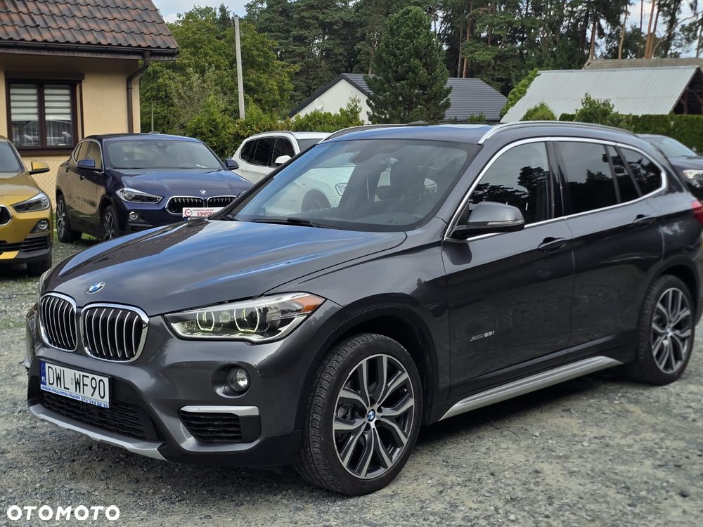 BMW X1 xDrive28i xLine - 28