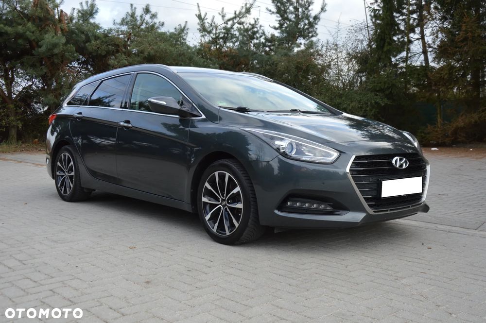 Hyundai i40 Kombi blue 1.7 CRDi DCT Premium - 8