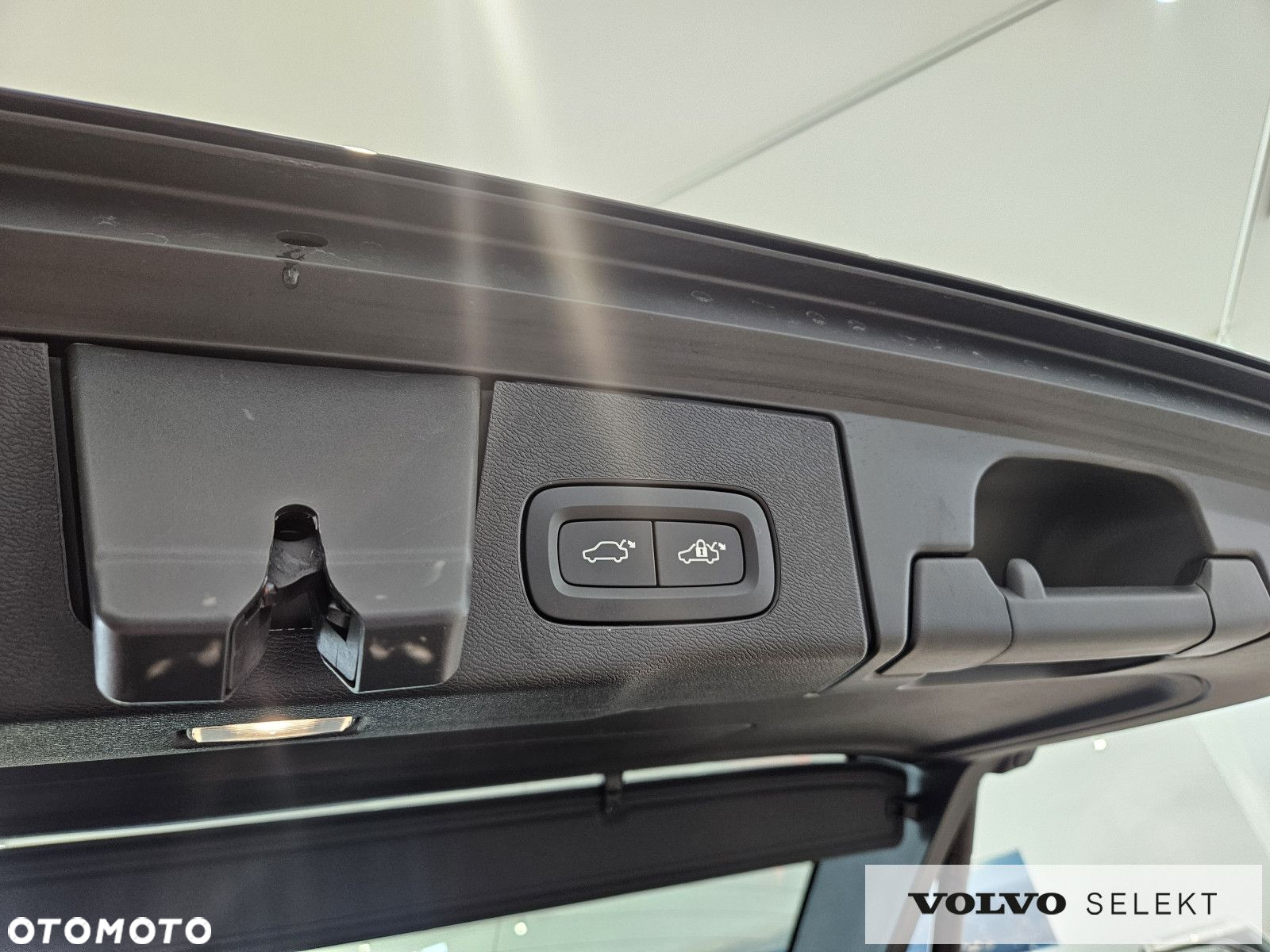 Volvo XC 60 - 35