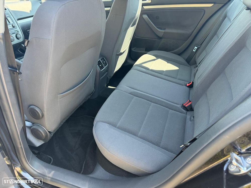 VW Golf 1.9 TDi Confortline - 11