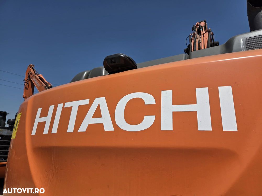 Hitachi ZX210-6, latime 2,5m, cupa NOUA 1,3mc, 22tone, Adanc sapare 7m, consum mediu 9l/h, 3 pompe Hitachi, produs in Japonia, lant 80% ok -200h deplasare, ridica 13t, inst picon, camera spate, posibilitate leasing, STARE FOARTE BUNA -PROMOTIE 79.900Eur+Tva - 31