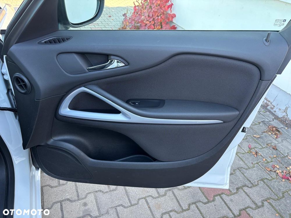 Opel Zafira - 21