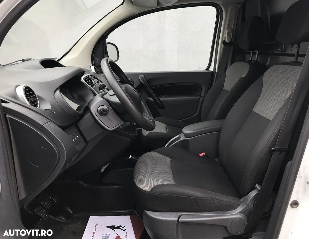 Renault Kangoo BLUE dCi 95 Intens - 14