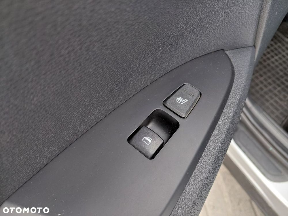 Kia Sportage 1.6 T-GDI L 2WD DCT - 22