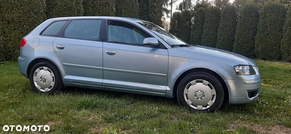 Audi A3 Sportback - 12