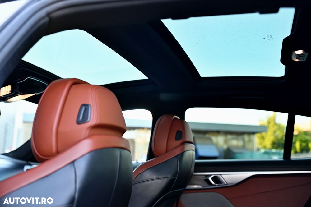 BMW Seria 8 - 16