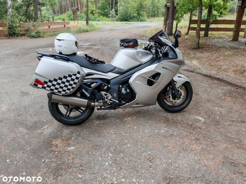 Triumph Sprint - 14