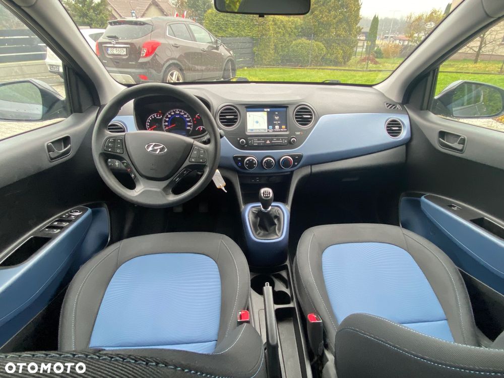 Hyundai i10 1.0 - 11