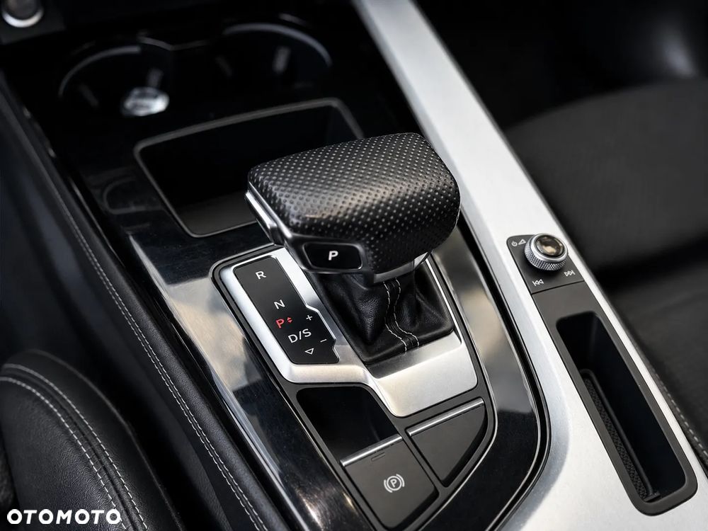 Audi A4 Limousine - 20