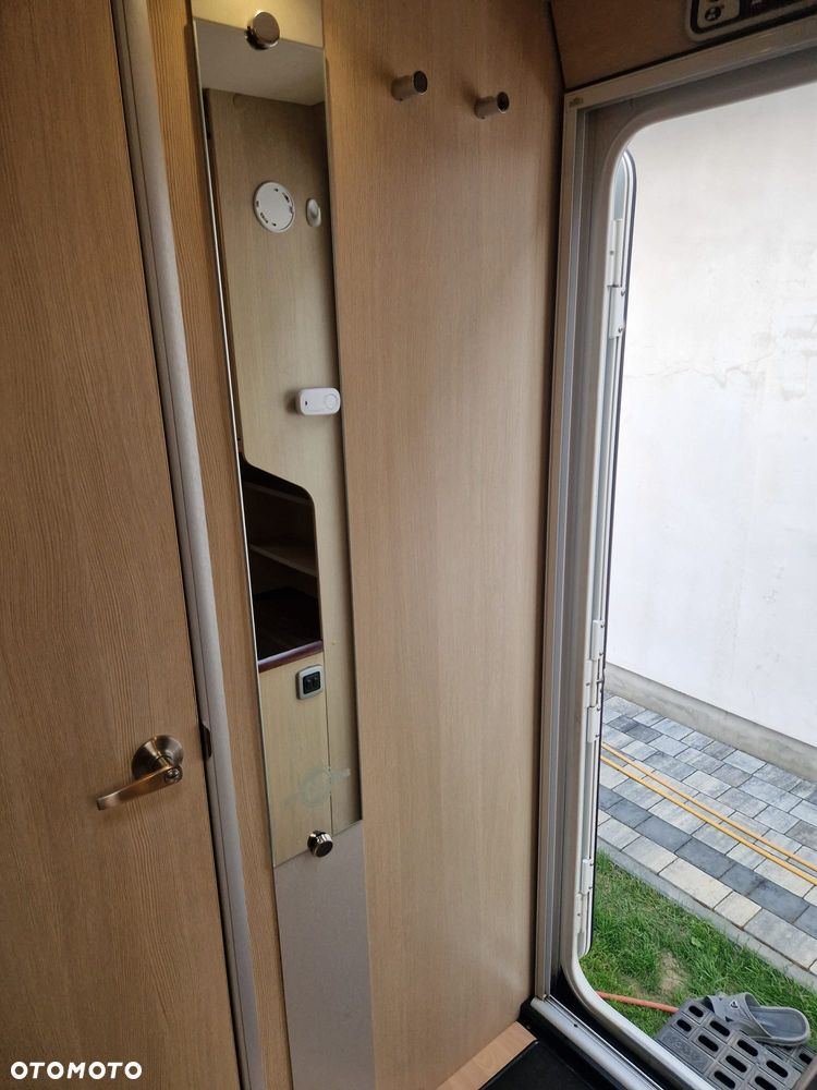 SWIFT Sterling Eccles - 27
