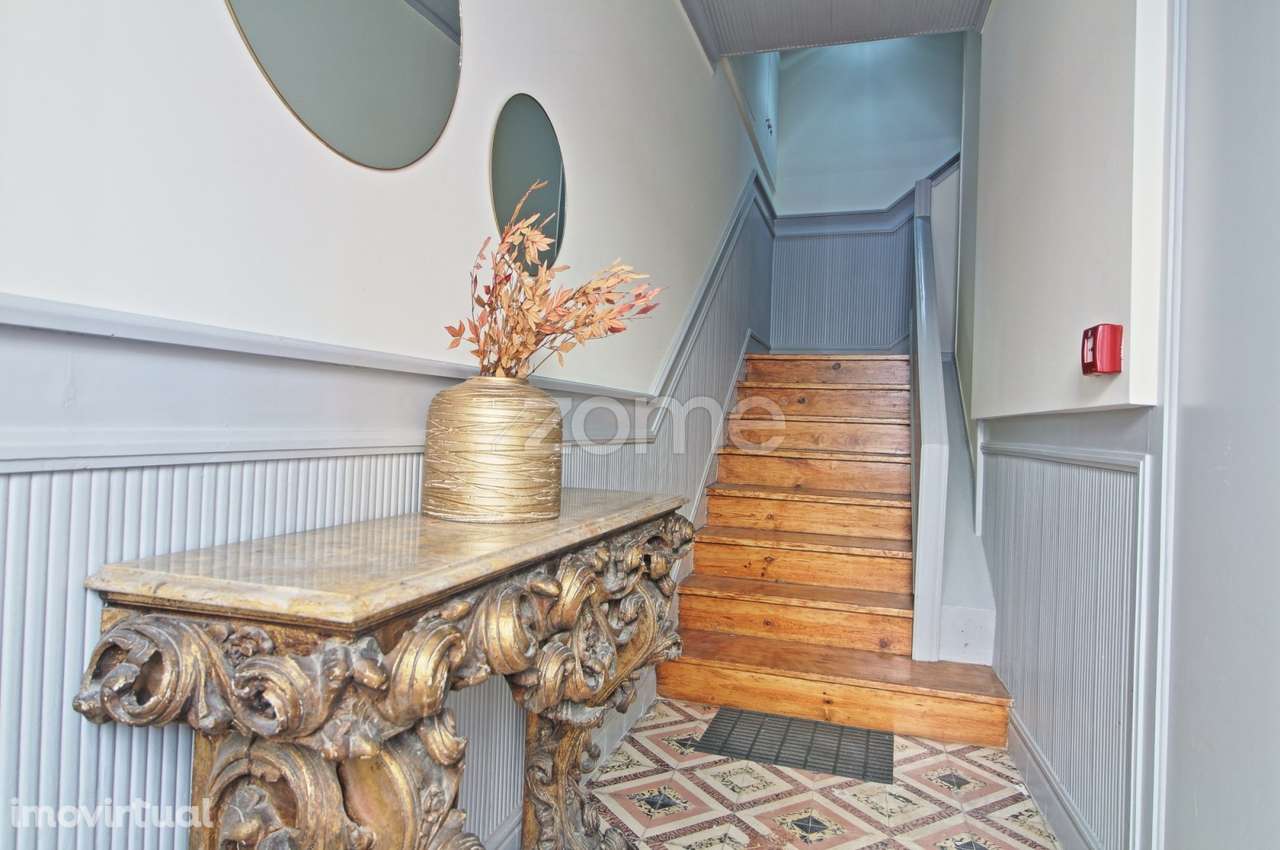 Prédio remodelado em zona património da Unesco de Guimarães - Grande imagem: 2/30