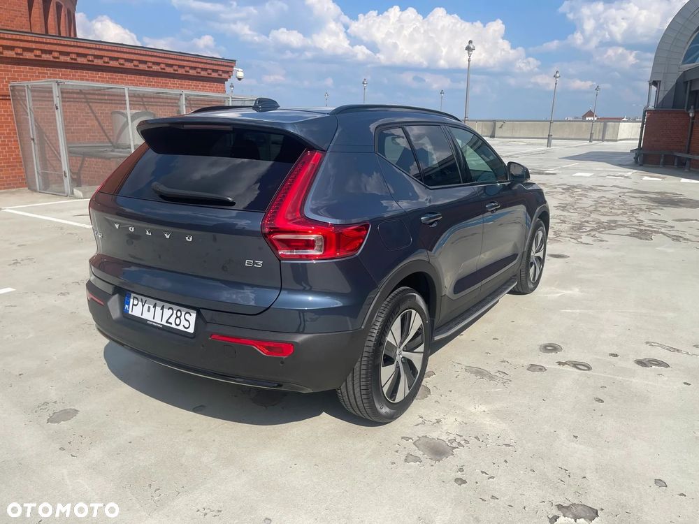 Volvo XC 40 B3 Plus Dark - 7