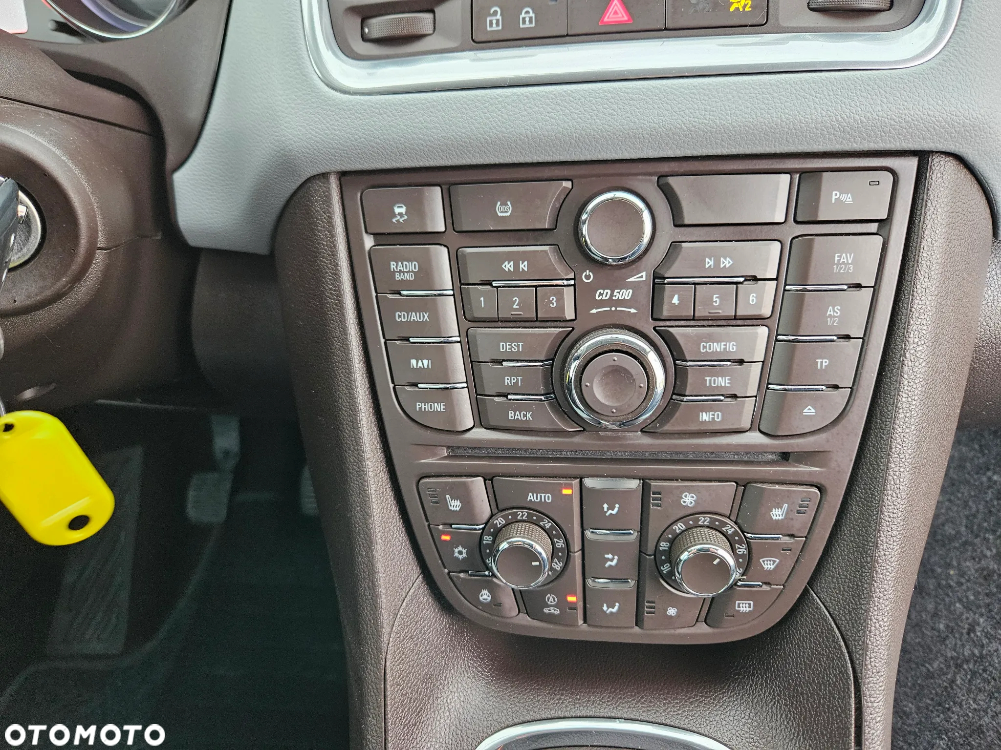 Opel Meriva 1.4 T Cosmo - 14