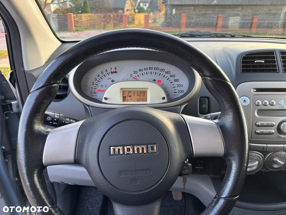 Daihatsu Sirion 1.3 - 13