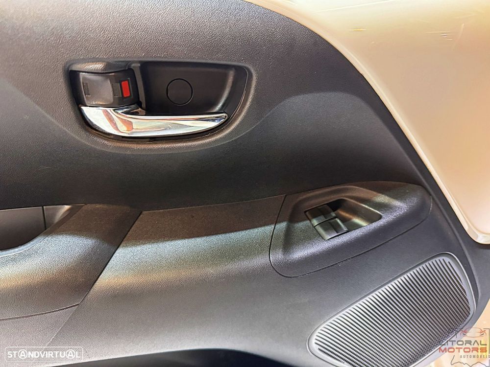 Toyota Aygo 1.0 X-Play Plus - 18