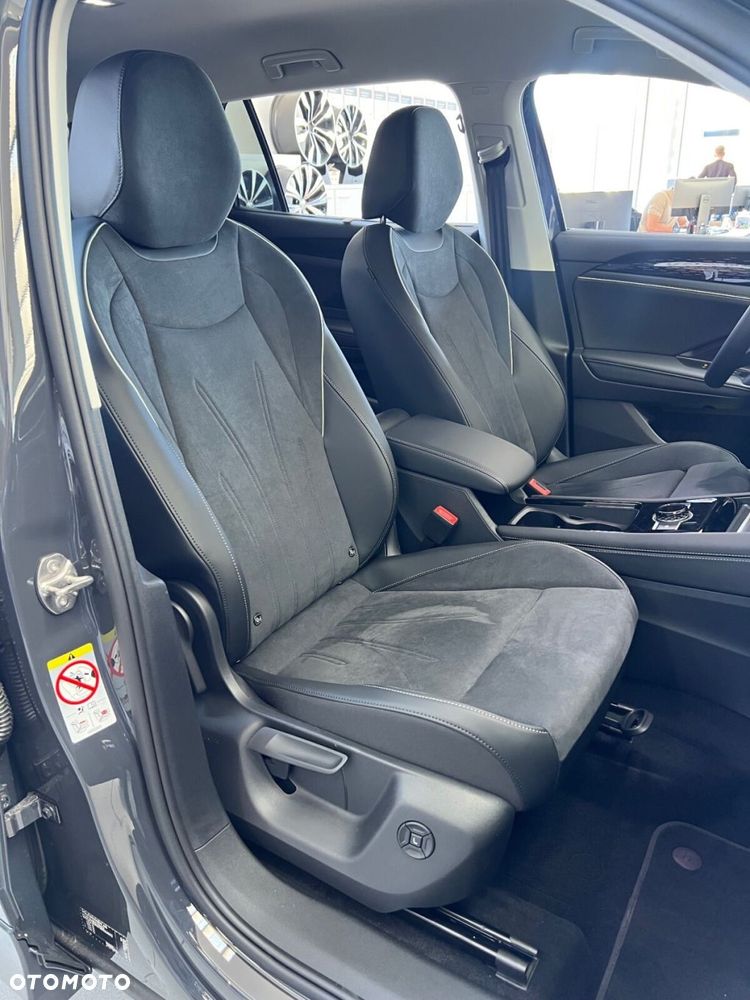 Volkswagen Tayron 2.0 TDI SCR 4Mot Elegance DSG - 5