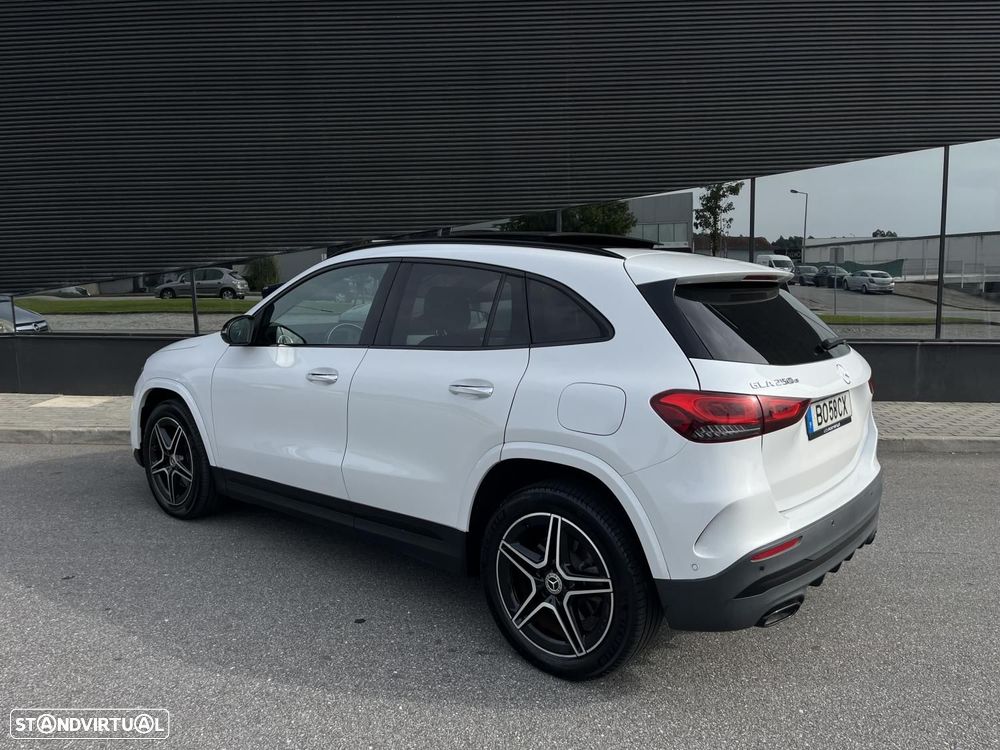 Mercedes-Benz GLA 250 e AMG Line - 18