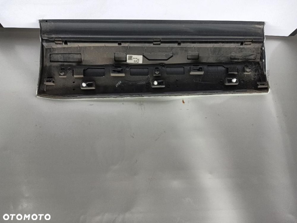LISTWA DRZWI TYŁ TYLNA PRAWA VW TOUAREG III 760854950 - 5