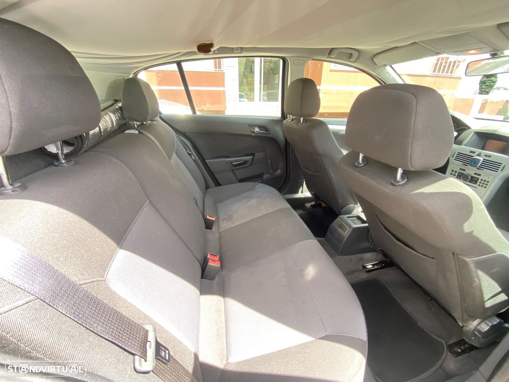 Opel Astra 1.7 CDTI Cosmo ecoFLEX - 9