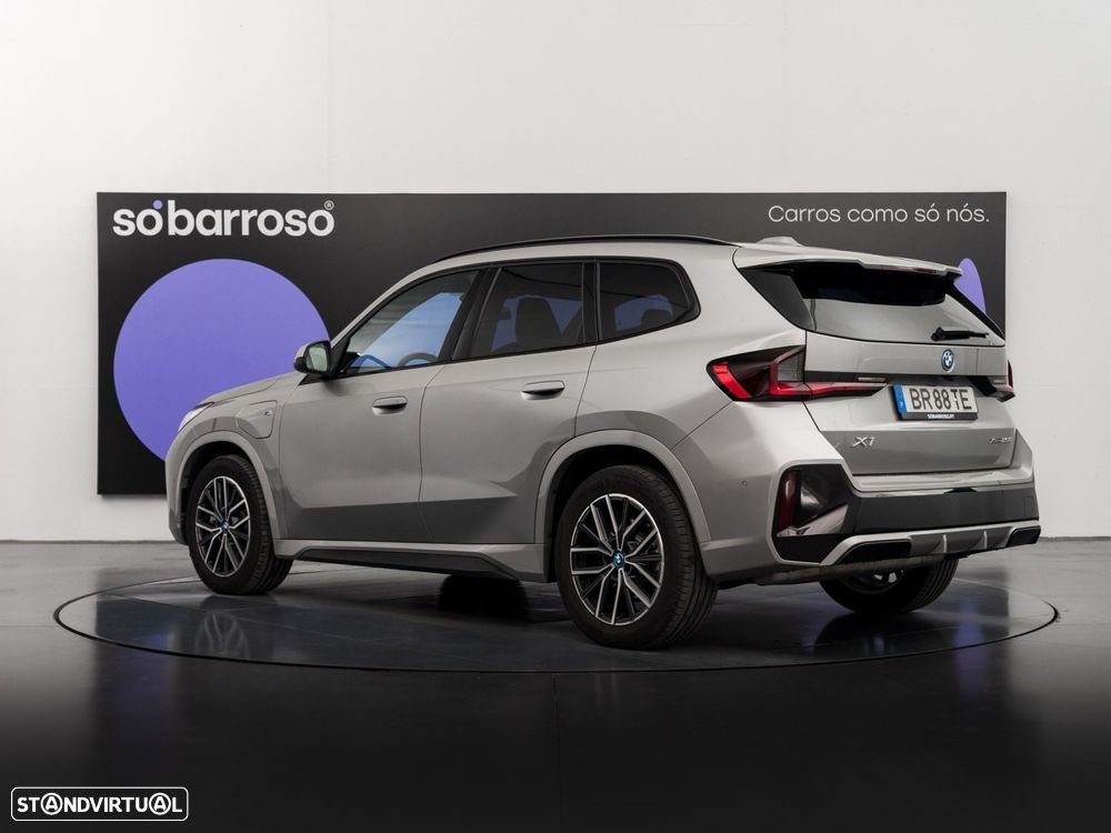 BMW X1 xDrive25e Pack Desportivo M - 4