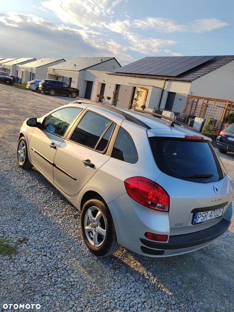 Renault Clio dCi 75 Expression - 12