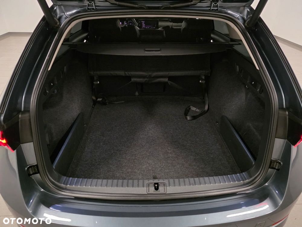 Skoda Octavia 2.0 TDI DSG Exclusive Plus - 39